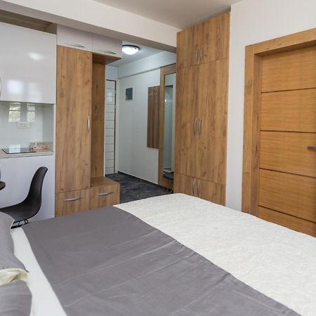 Tilia Hotell Cetinje Exteriör bild
