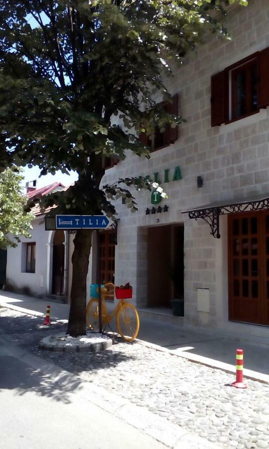 Tilia Hotell Cetinje Exteriör bild