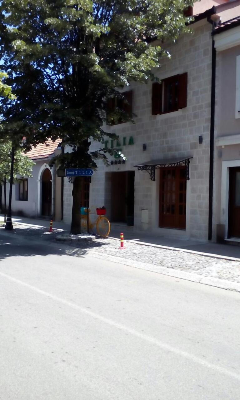 Tilia Hotell Cetinje Exteriör bild