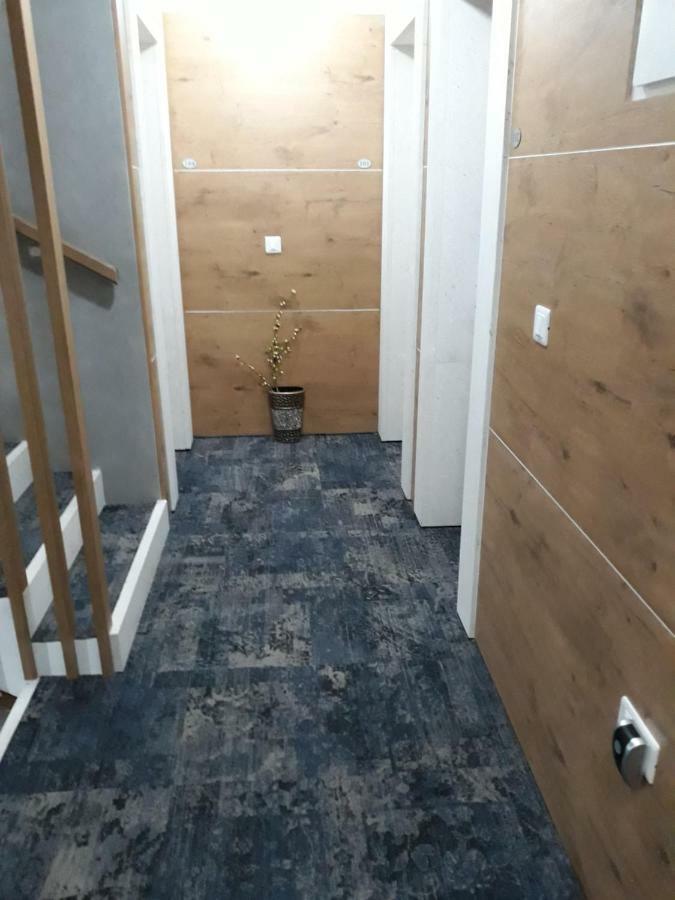Tilia Hotell Cetinje Exteriör bild