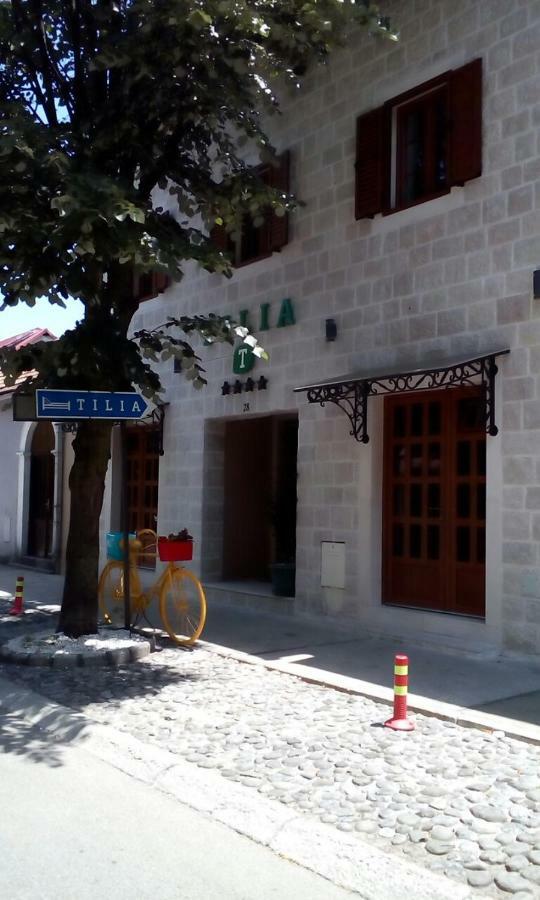 Tilia Hotell Cetinje Exteriör bild
