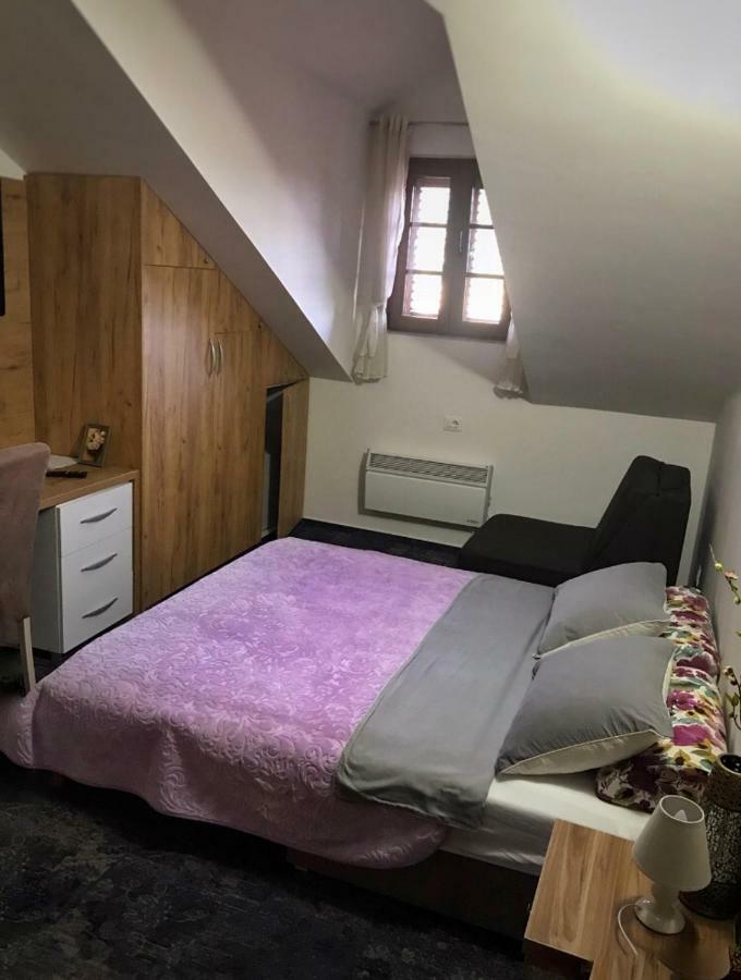 Tilia Hotell Cetinje Exteriör bild